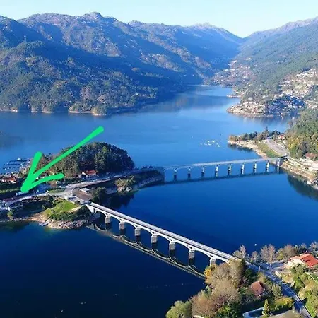 Sobreiro Apartment Rio Caldo