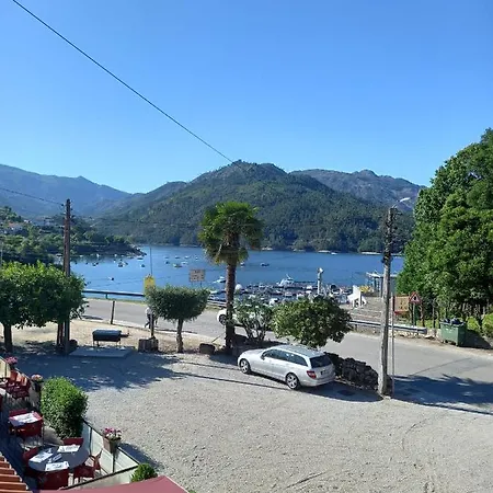 Apartamento Sobreiro Rio Caldo