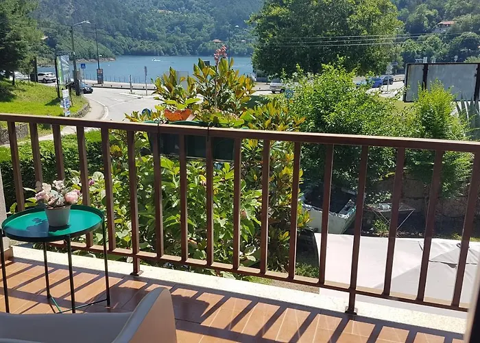 Lägenhet Sobreiro Rio Caldo